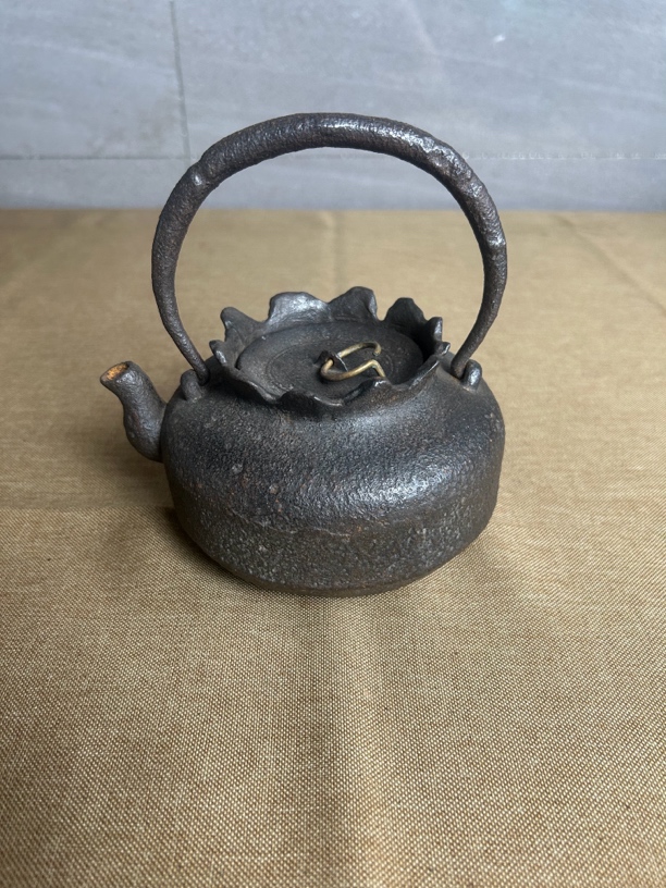 宫崎寒稚老铁壶34号