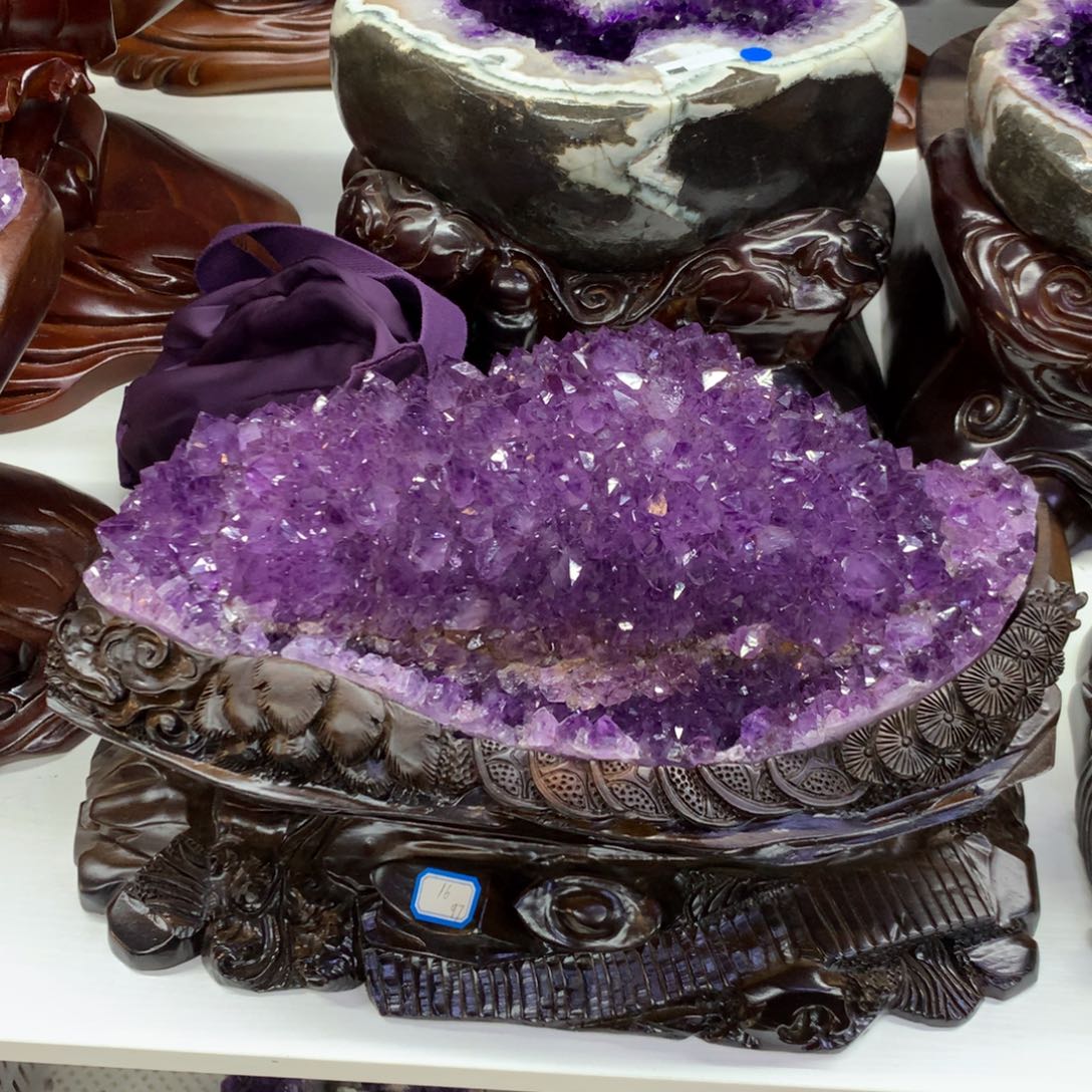 水晶大型摆件（非配饰）未镶嵌莹