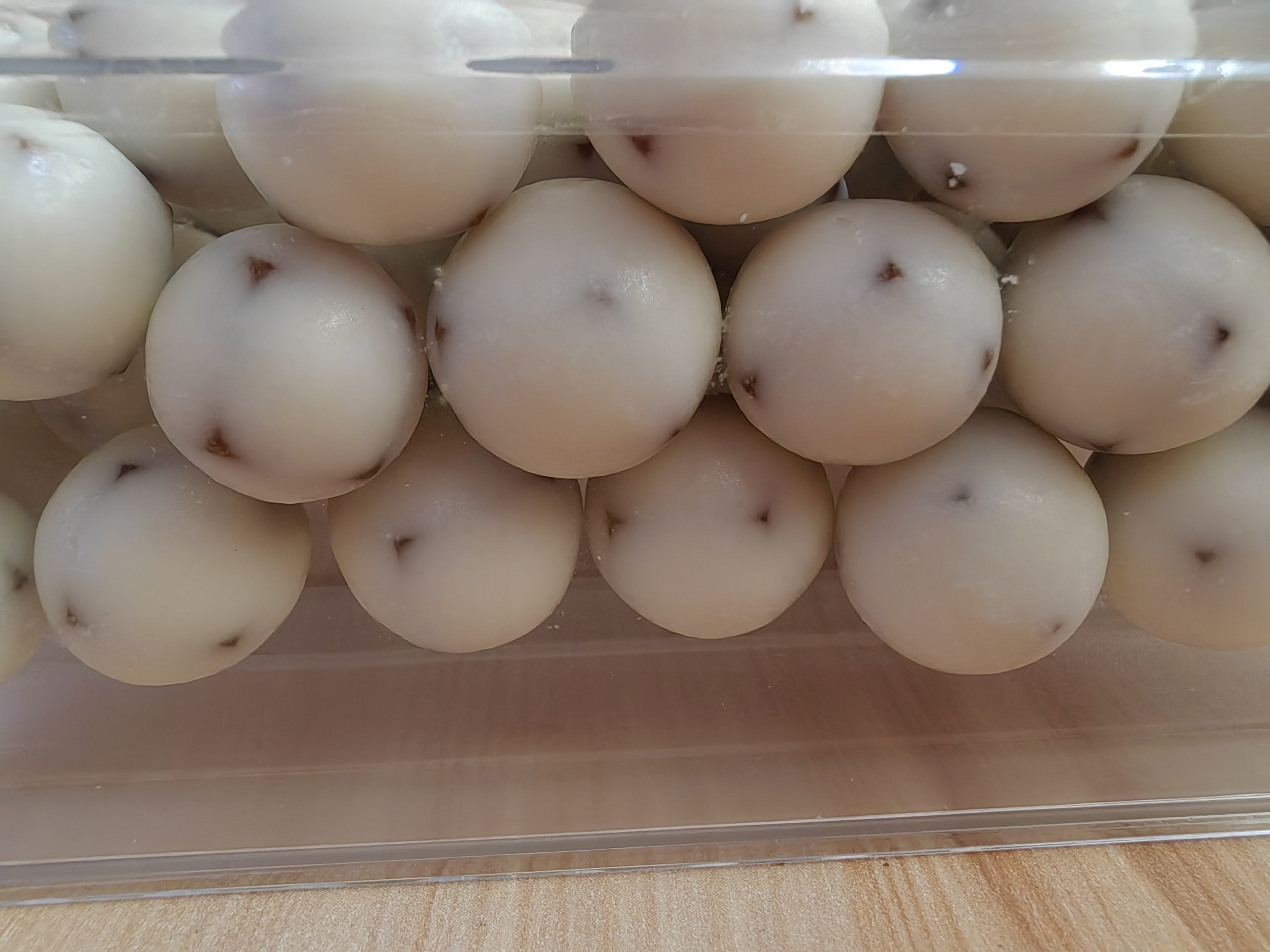 酸奶山楂球酸甜可口奶味浓郁适合追剧旅游解馋的休闲食品