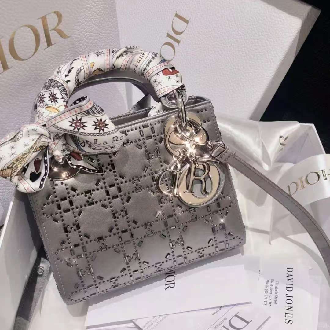 99新 DIOR/迪奥 三格戴妃灰银缎面/99新/优选