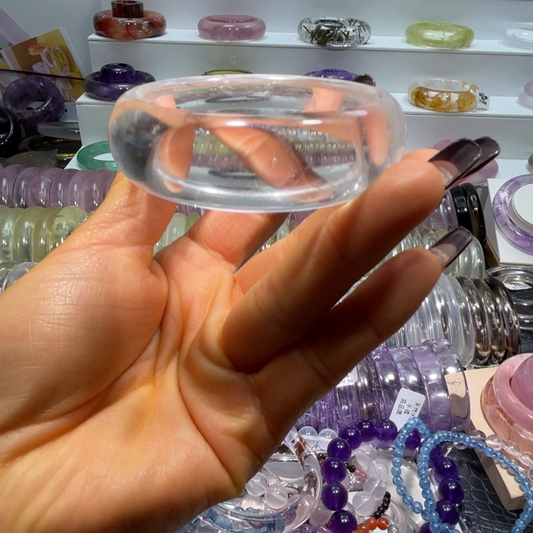 水晶手镯55.8圈口31号未镶嵌