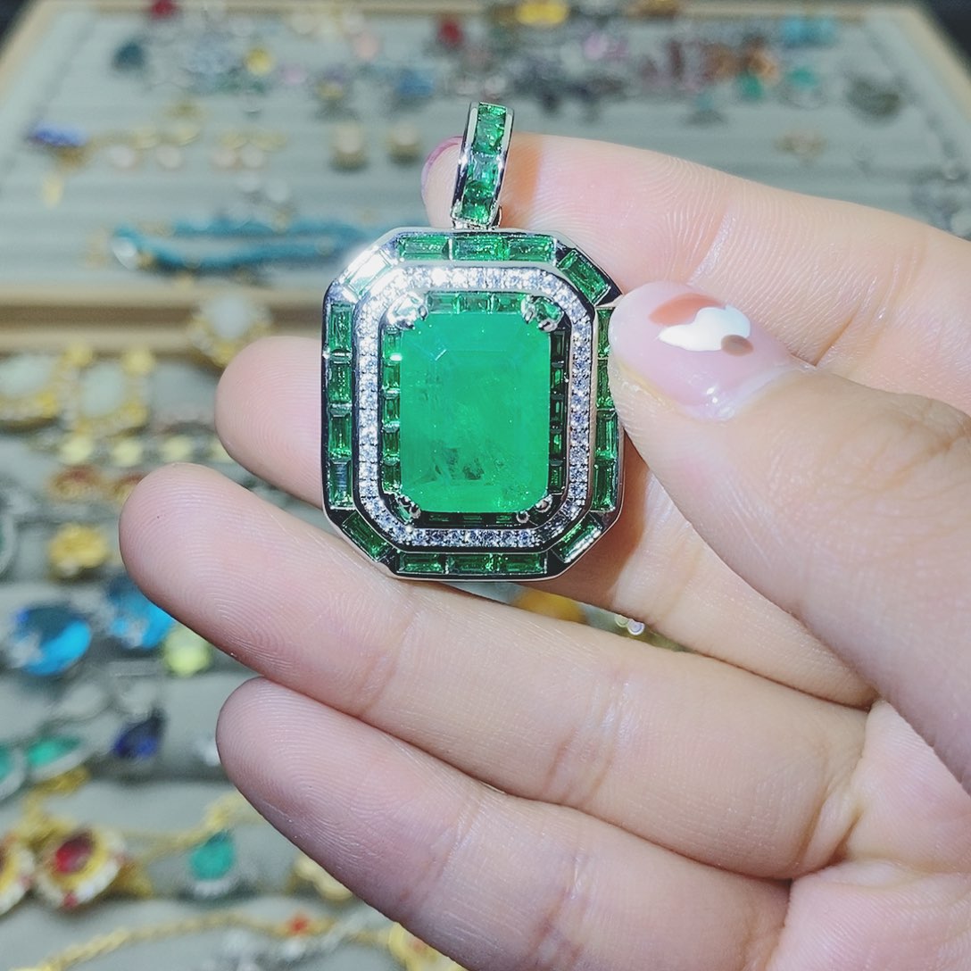 【闪购商品】托帕石耳饰银S925镶嵌