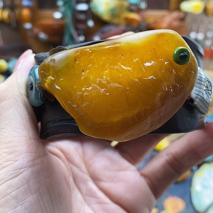 蜜蜡未镶嵌手镯手镯