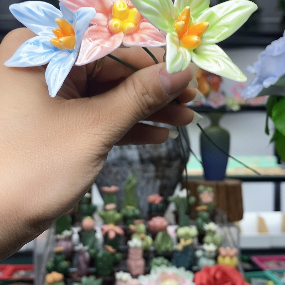 手工陶瓷三朵永生花