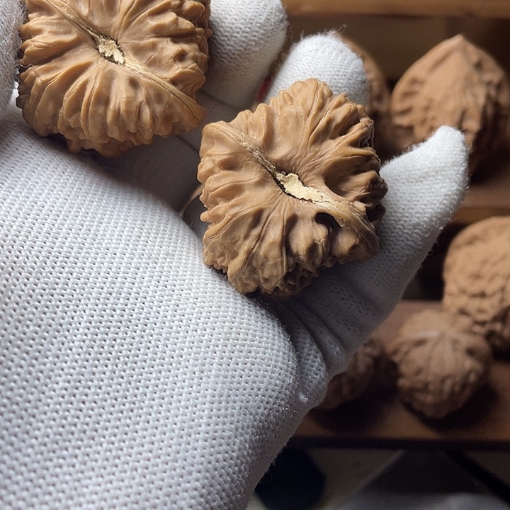 吊坠文玩核桃?****?凹的狮子头40