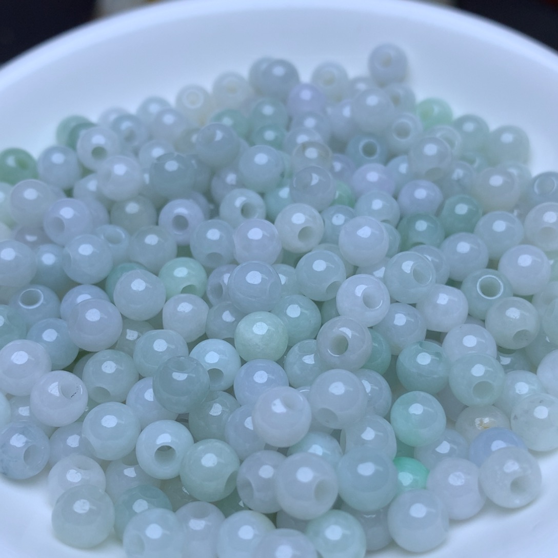 【闪购商品】翡翠手链未镶嵌卡6冰绿白大孔珠100个