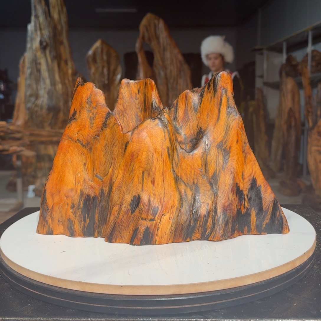 〈***〉木佳友琥珀木摆件20