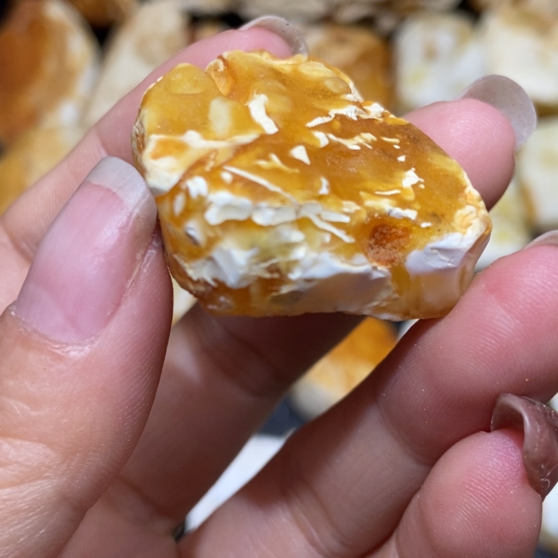 定制琥珀未镶嵌定制