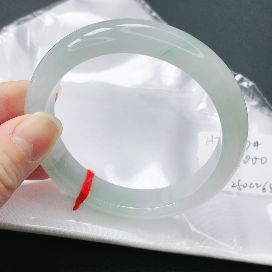 翡翠手镯未镶嵌缅甸天然A货翡翠