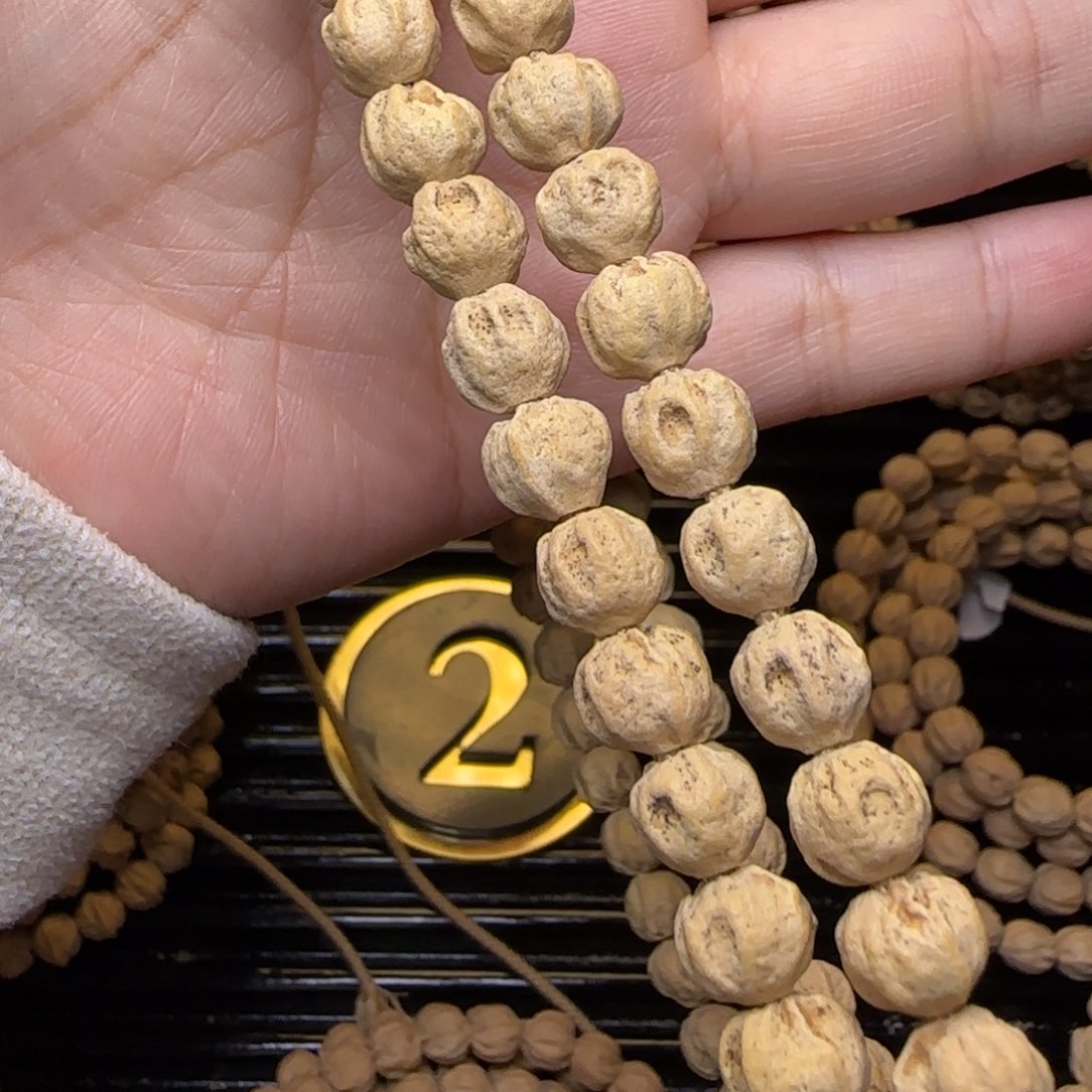 柏香籽/百香籽吊坠湛*