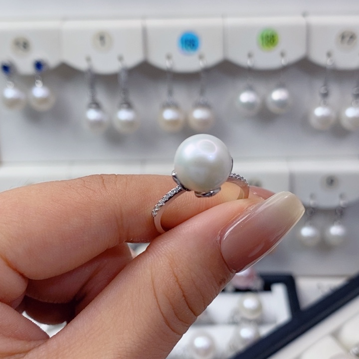 银S925镶嵌淡水珍珠戒指