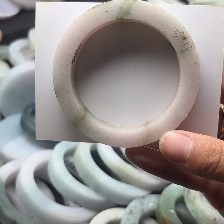 定制翡翠未镶嵌缅甸翡翠冰粉55-60