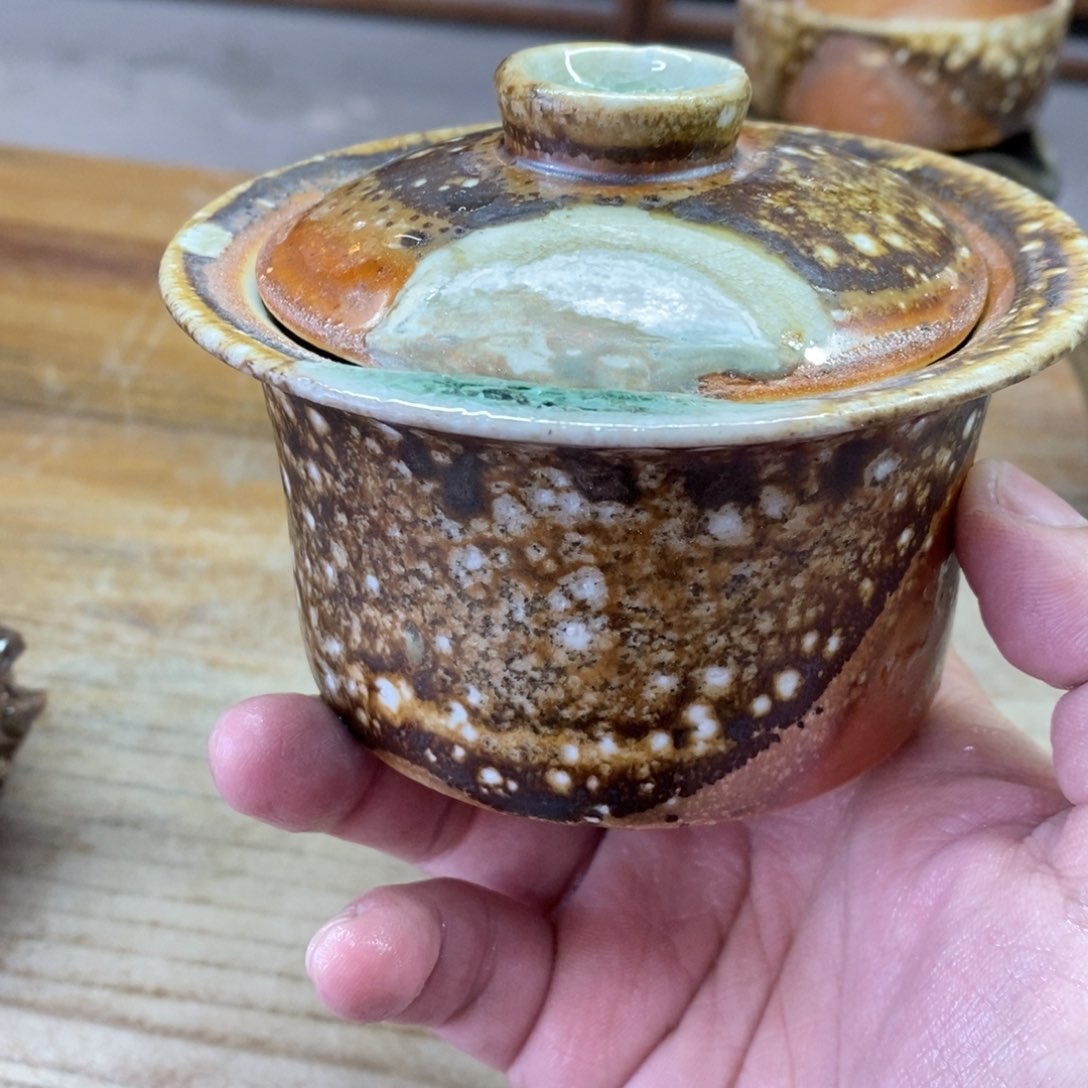 陶园柴烧 精品高货好****4770瑕变形