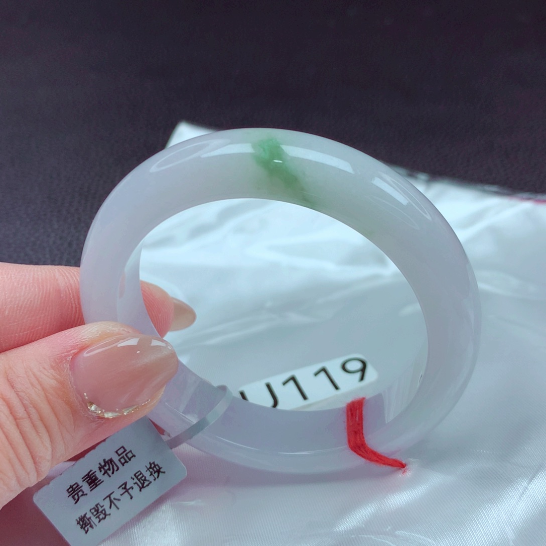 翡翠手镯未镶嵌手镯88