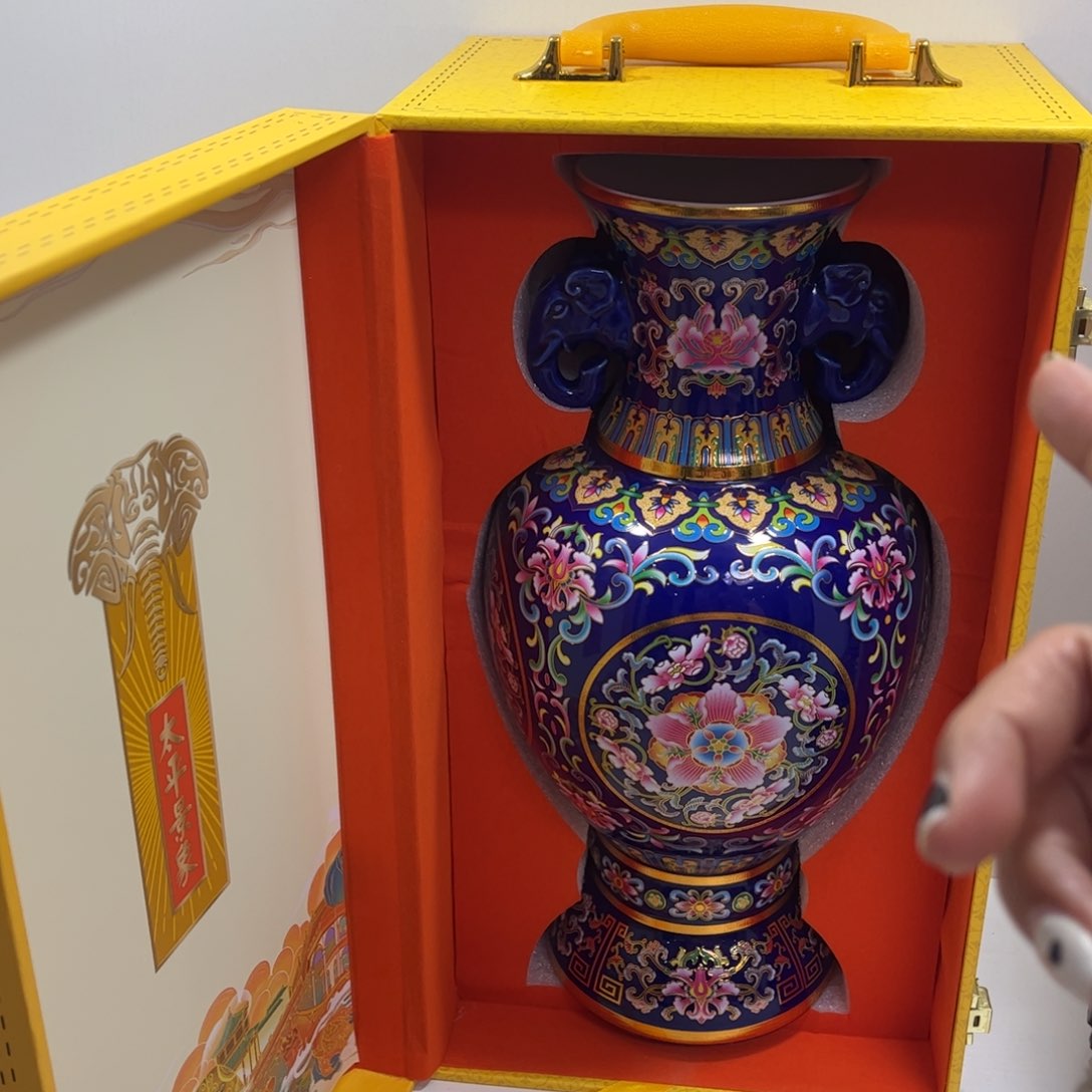 景德镇陶瓷花瓶摆件