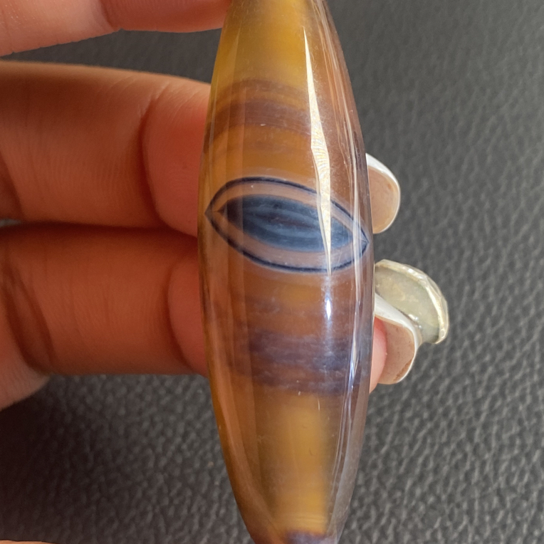 缠丝玛瑙勒子吊坠