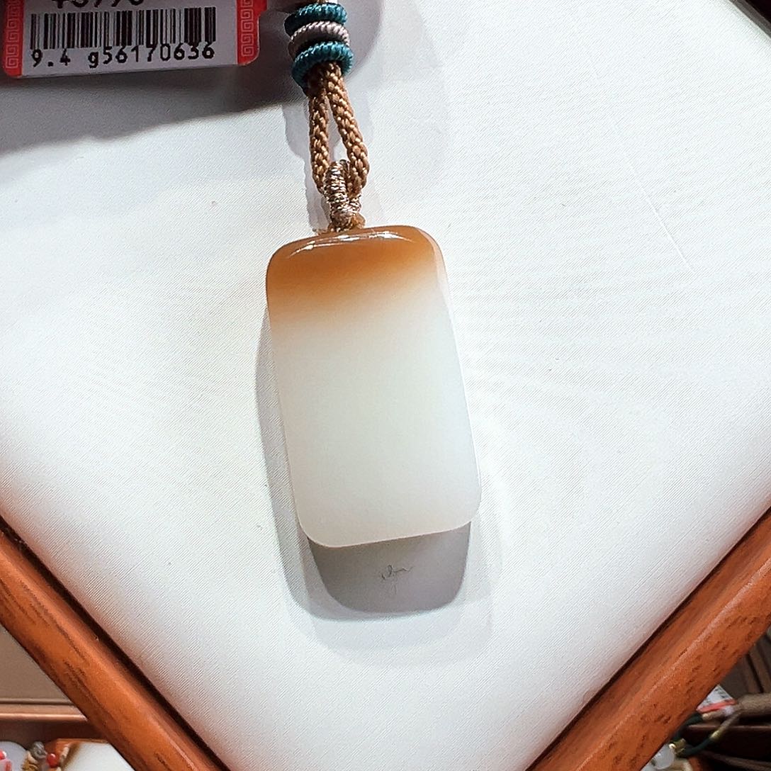 和田玉挂件未镶嵌