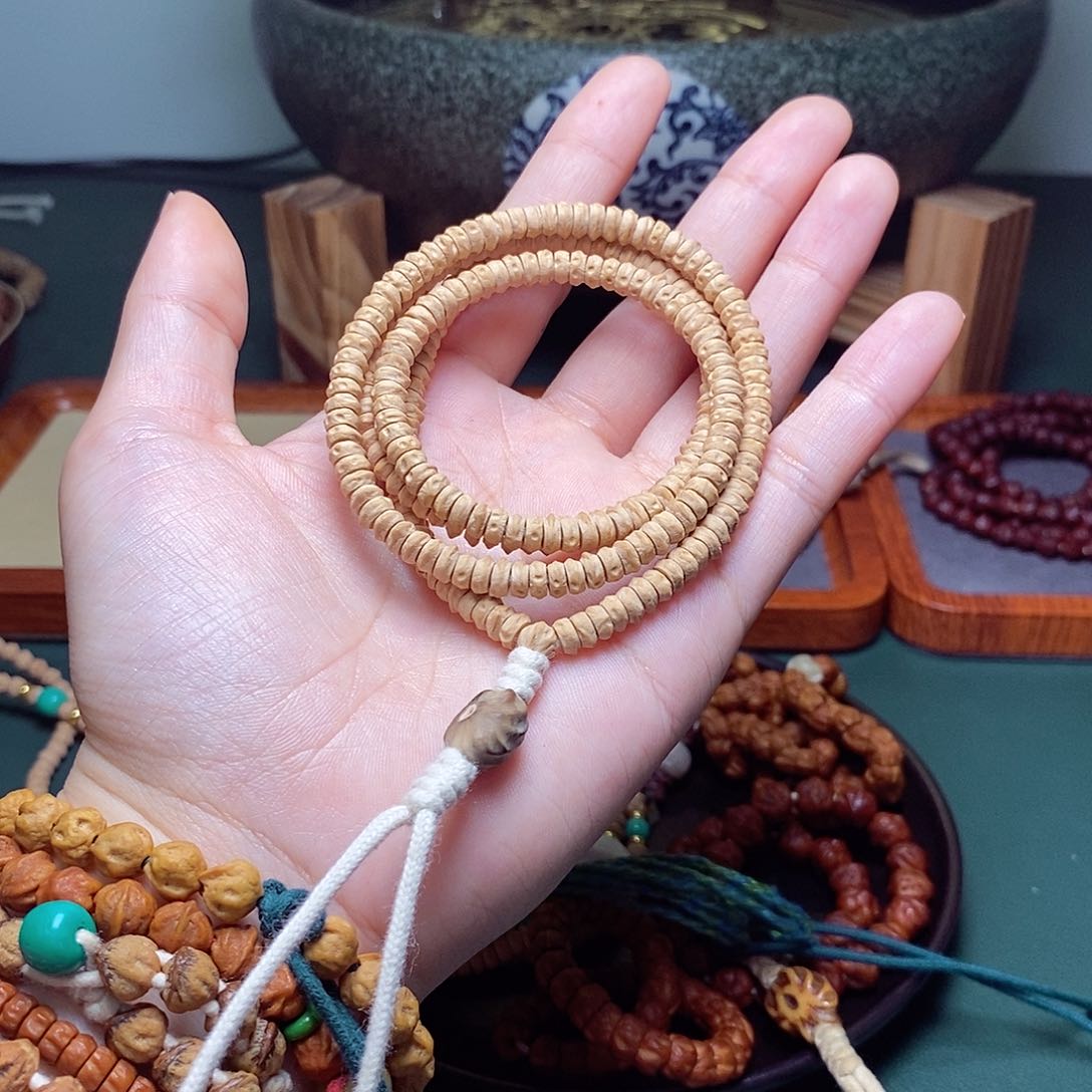 柏香籽/百香籽吊坠228.8