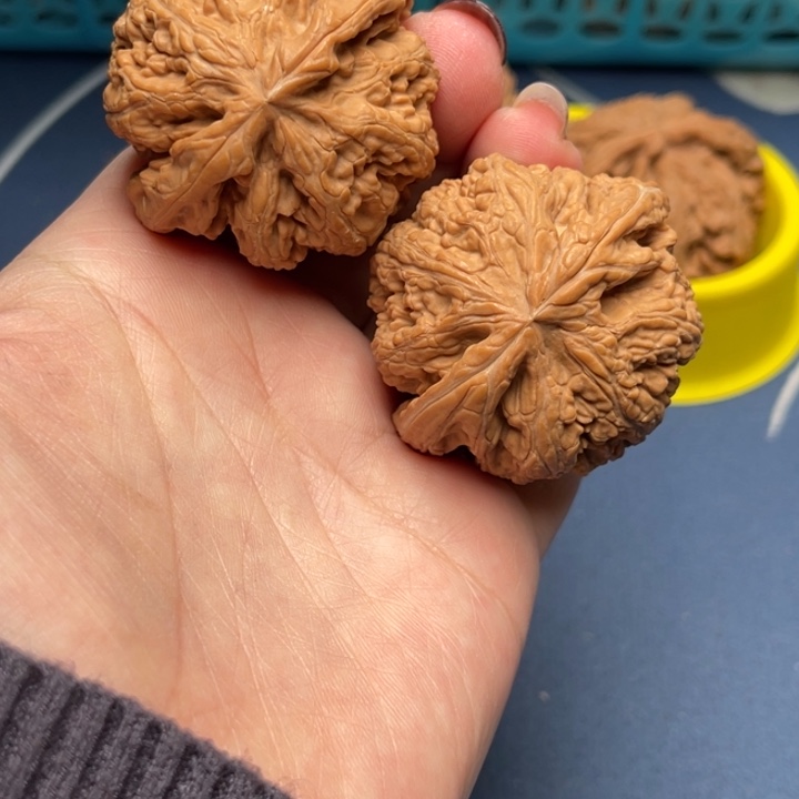 文玩核桃把件粗筋45