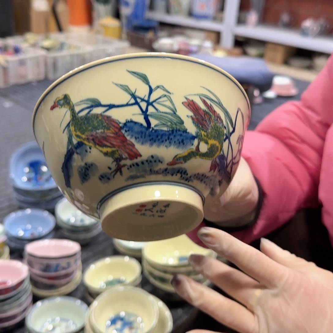 摆件瓷//////景德镇陶瓷瓷器。6寸。