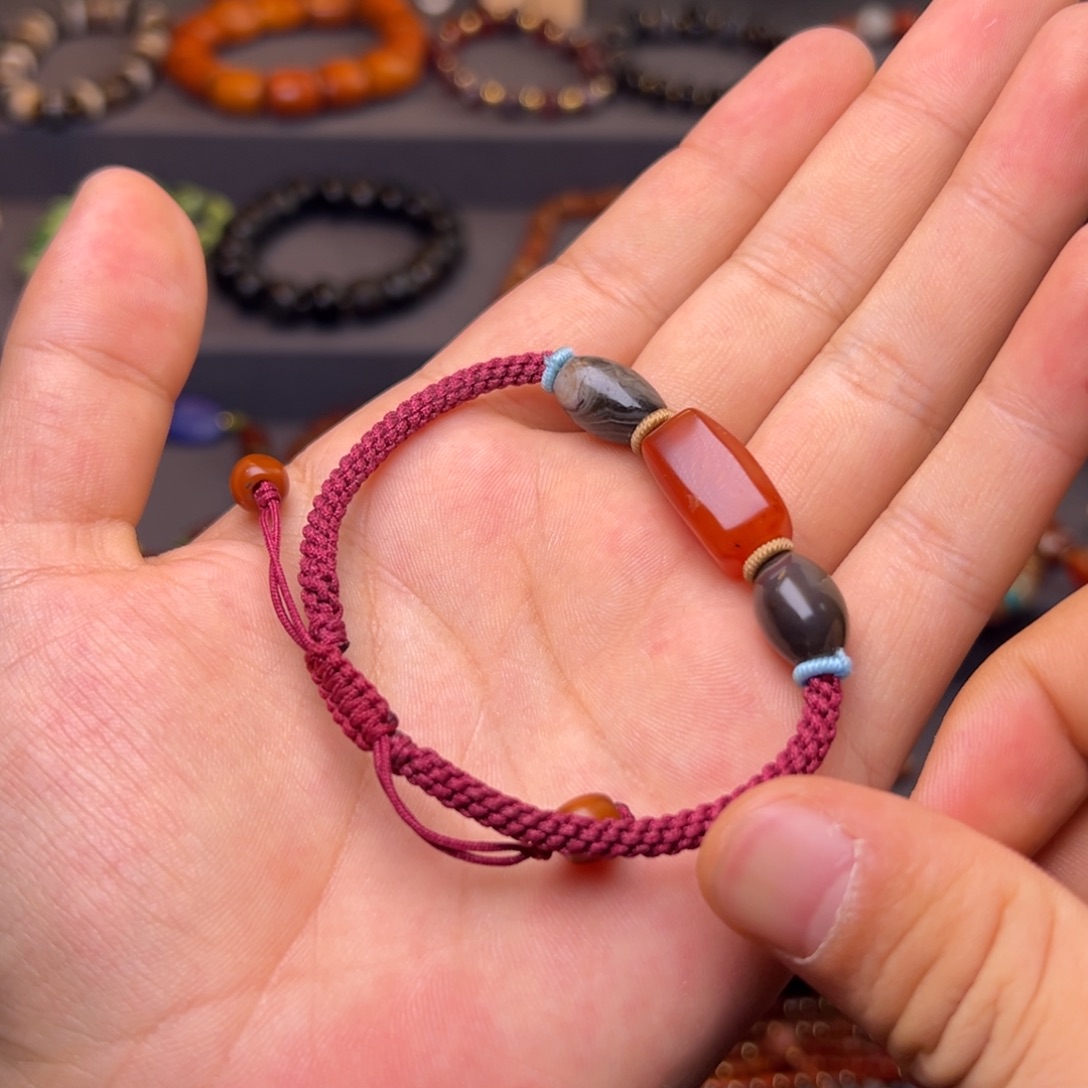 玛瑙/玉髓合金颈饰