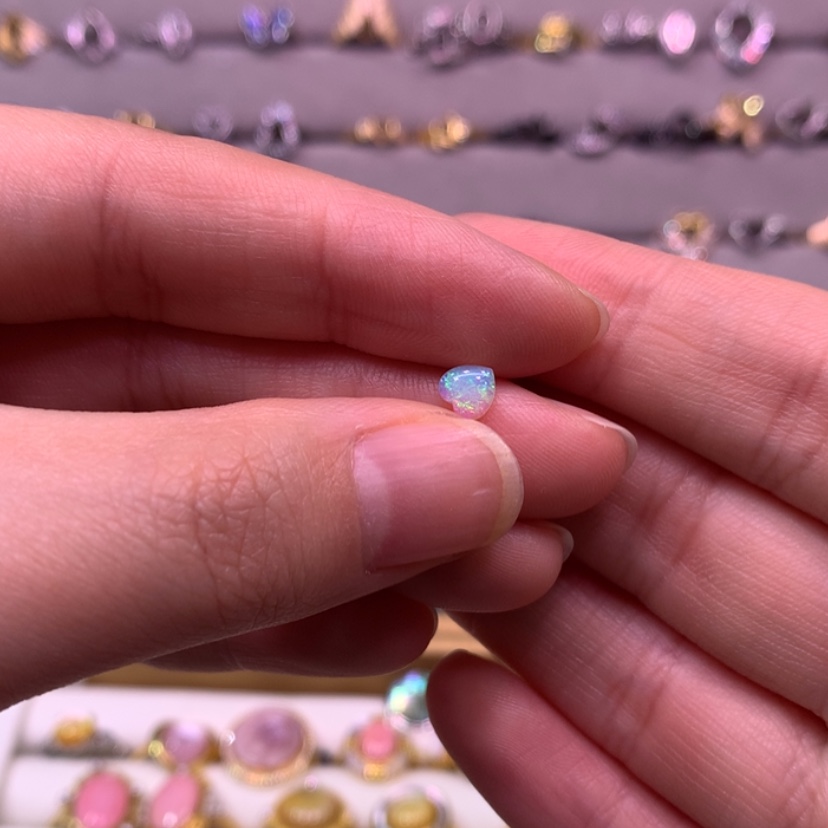 【闪购商品】欧泊戒指款式银S925镶嵌p****9