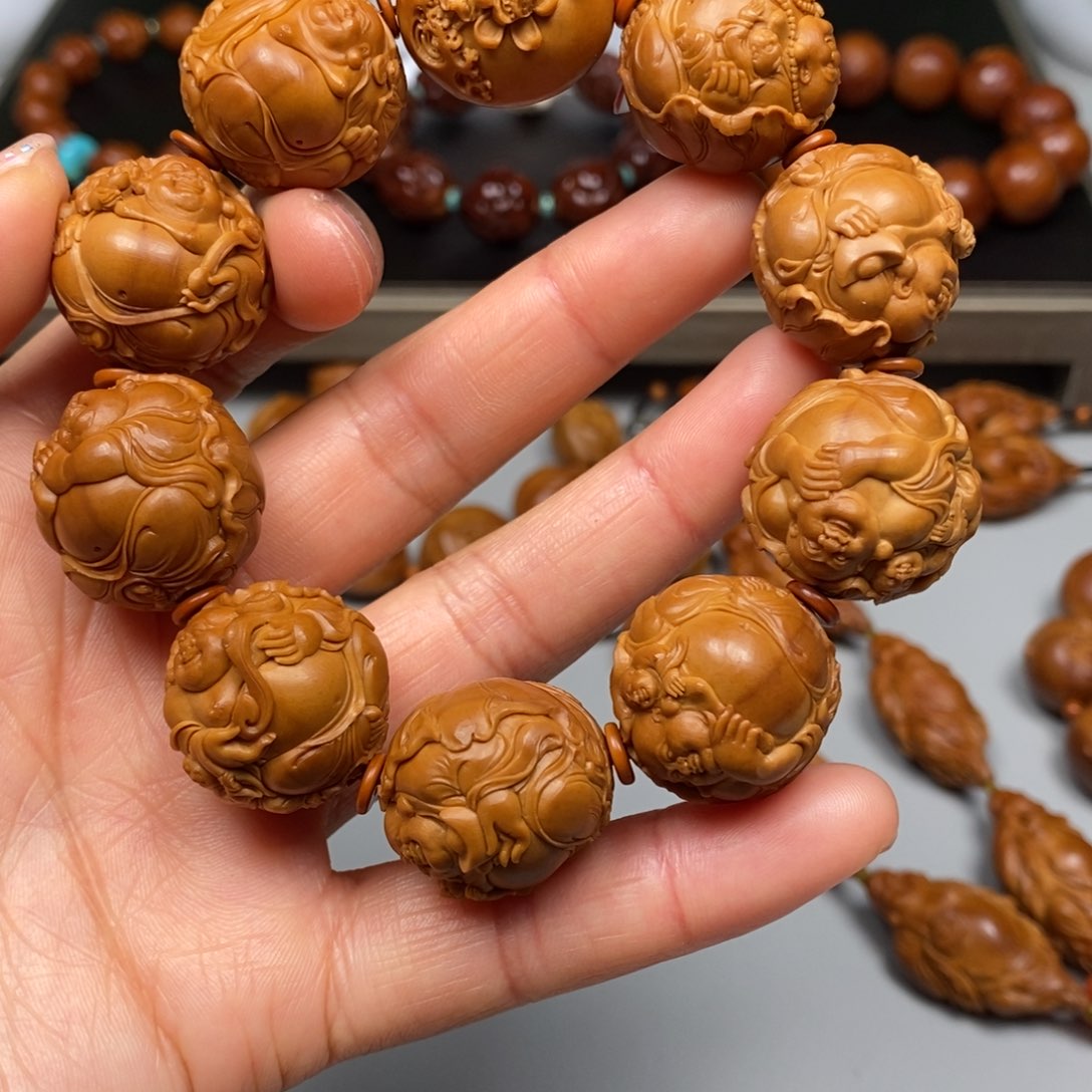 橄榄核吊坠荷叶弥勒