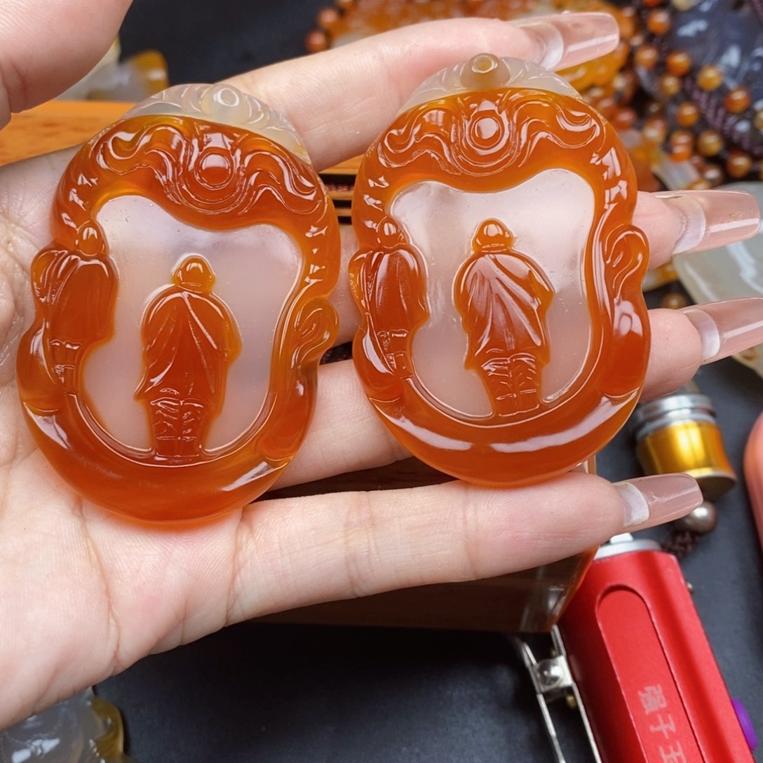 玛瑙/玉髓颈饰未镶嵌猎*