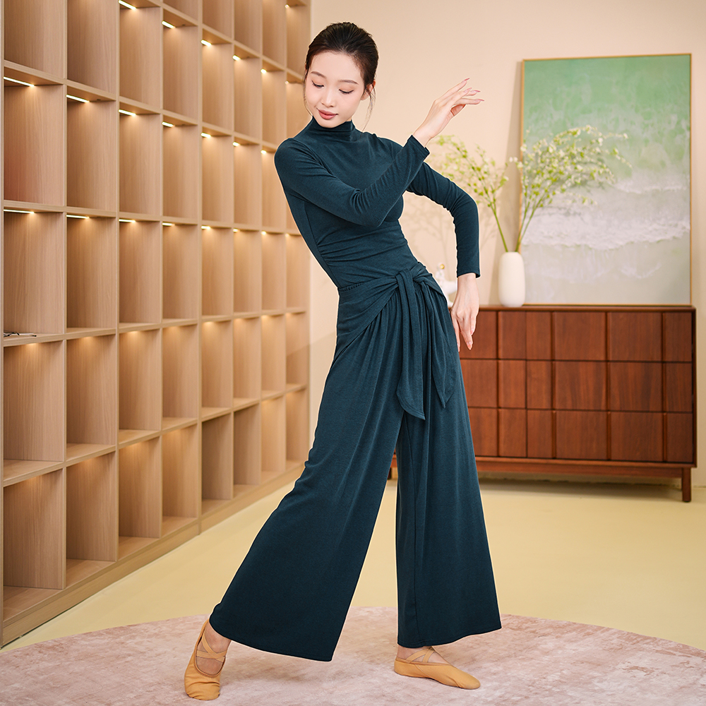 25817新款现代舞古典舞上衣直筒裤披肩三件套装日常休闲中国舞服