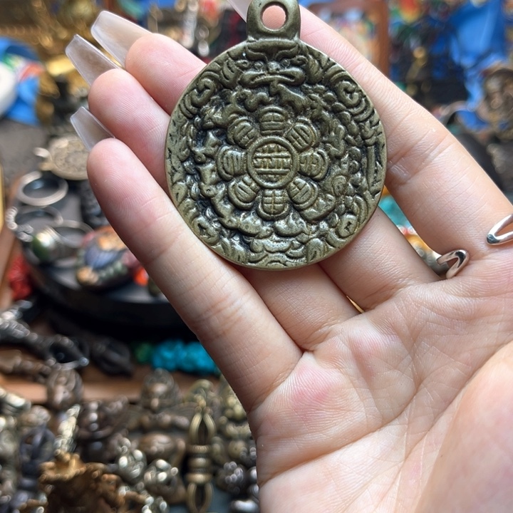 泥塑13 号闪价漏价一件