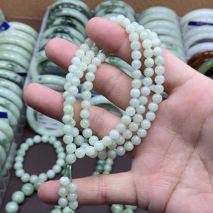 蛇纹石玉未镶嵌手链