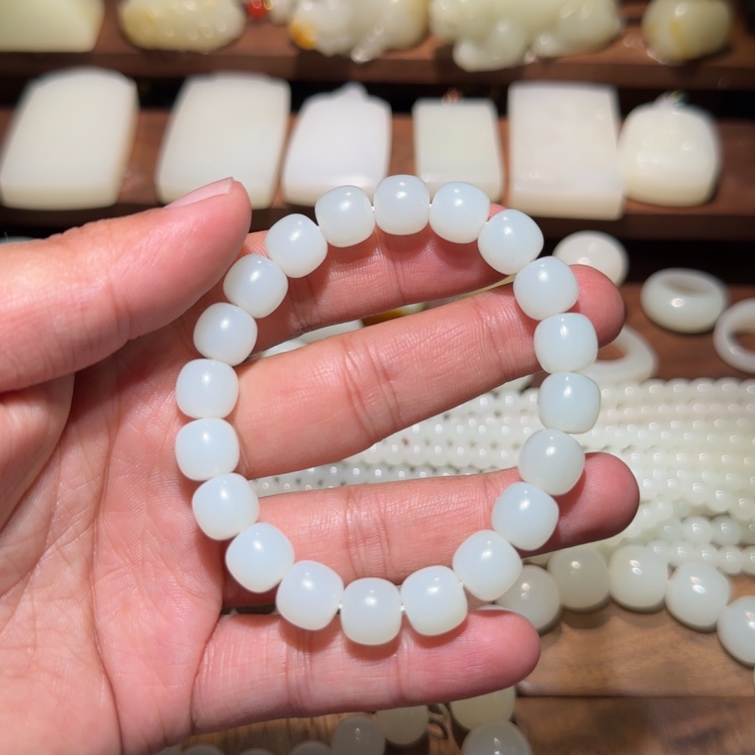 和田玉未镶嵌手链