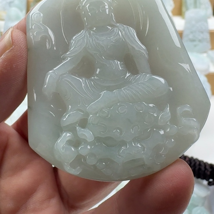 翡翠未镶嵌颈饰天然缅甸A货翡翠