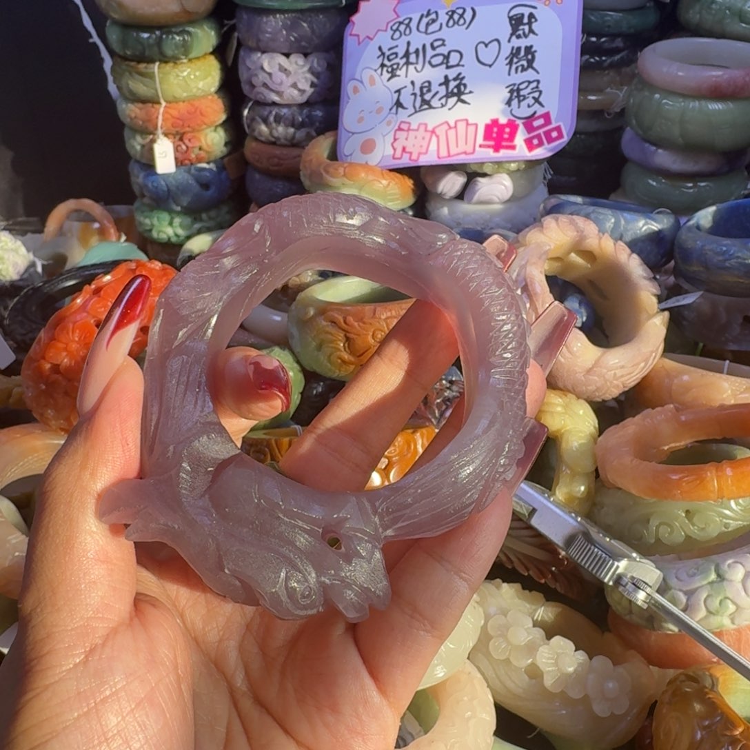 W***a羽毛非金属11111111