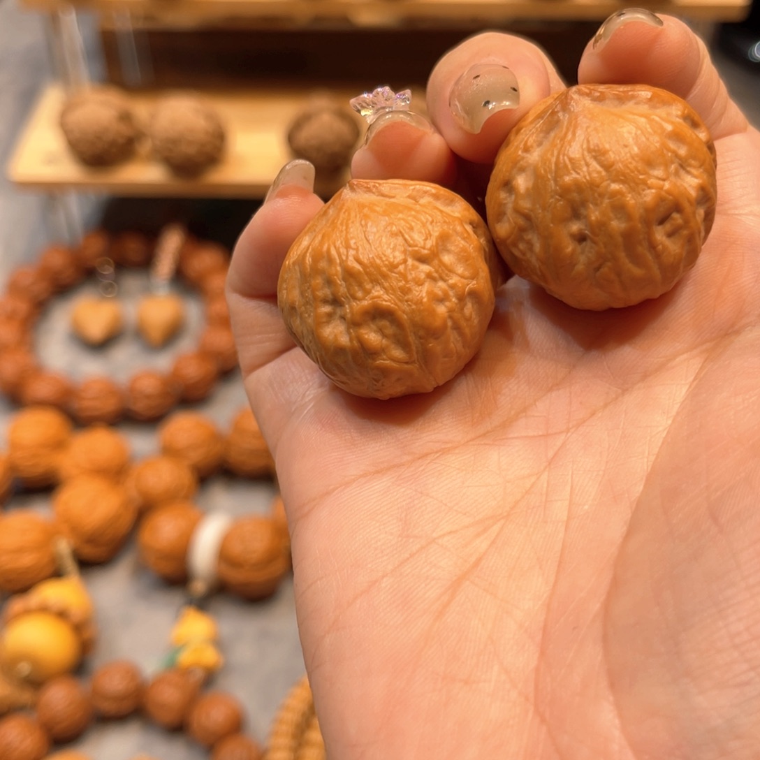把件文玩核桃麒麟球全品