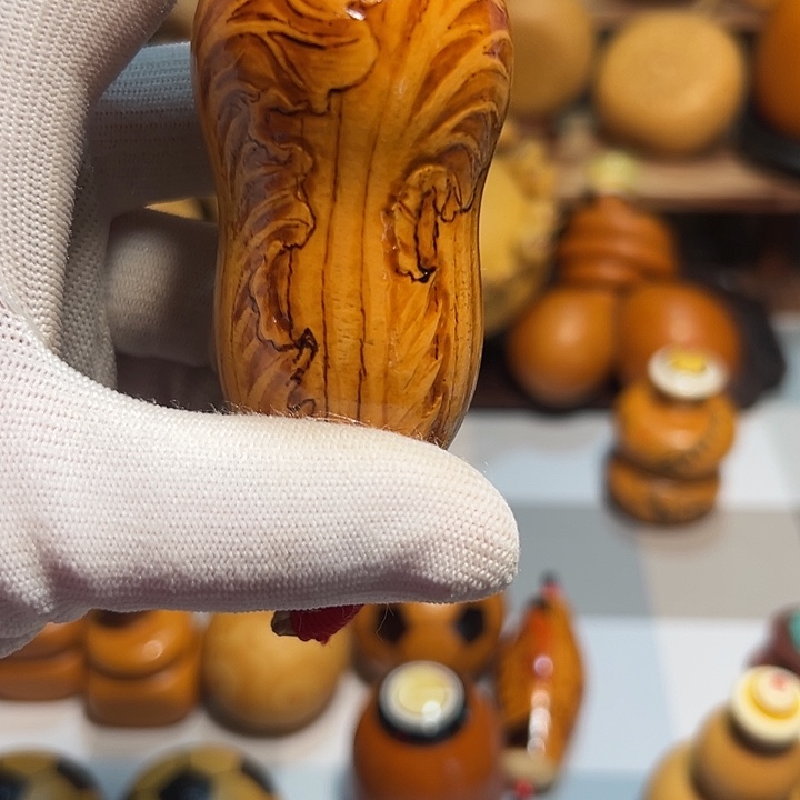 大叶紫檀（黑酸枝木类）