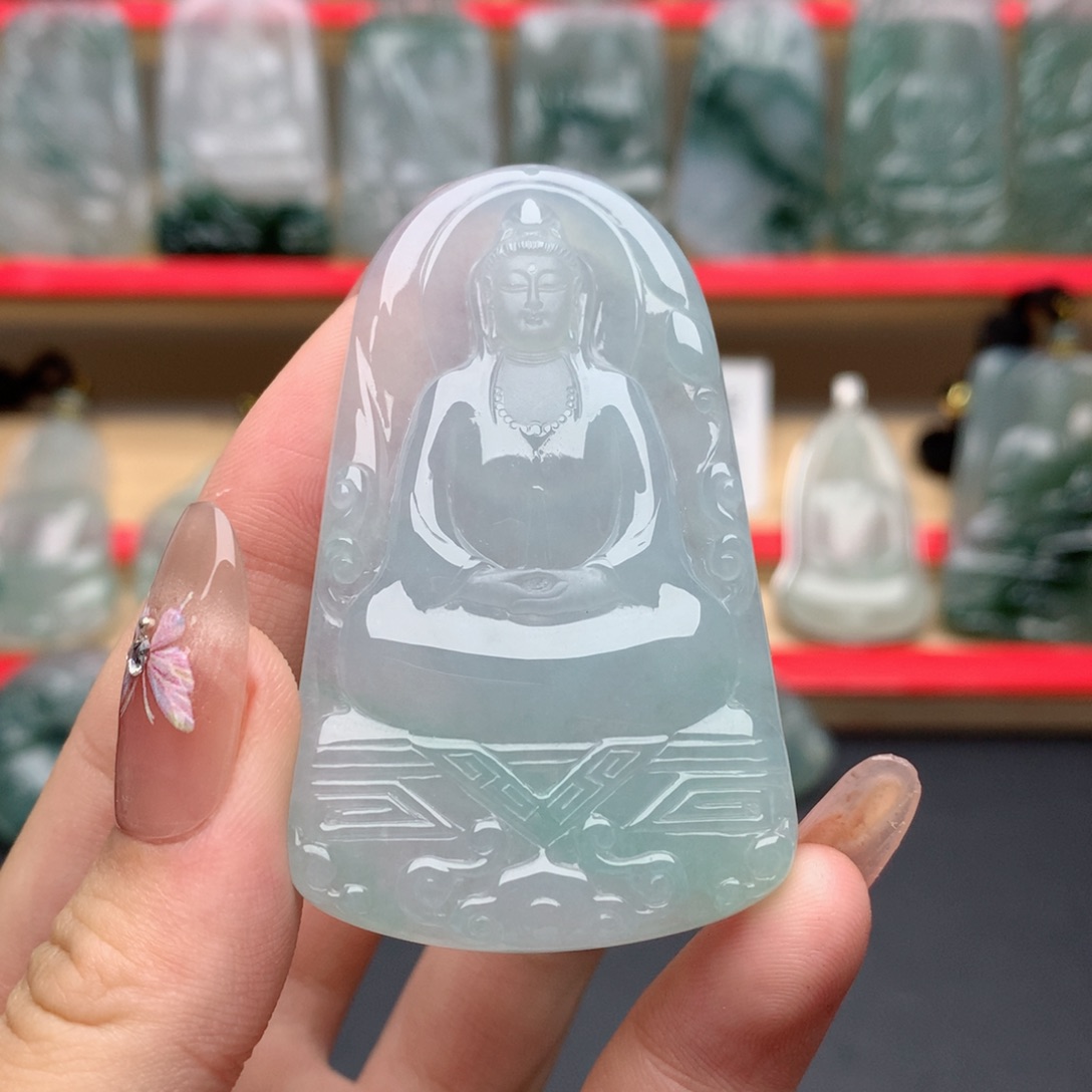 颈饰未镶嵌翡翠素衣