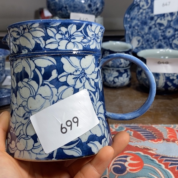 喵***喵青花瓷景德镇手绘百合花公道