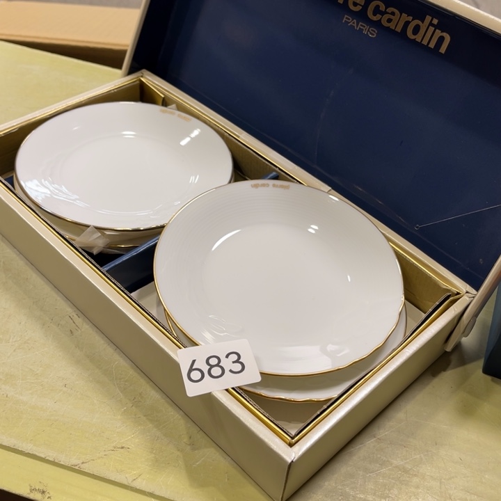 中古物品默认微瑕不退不换