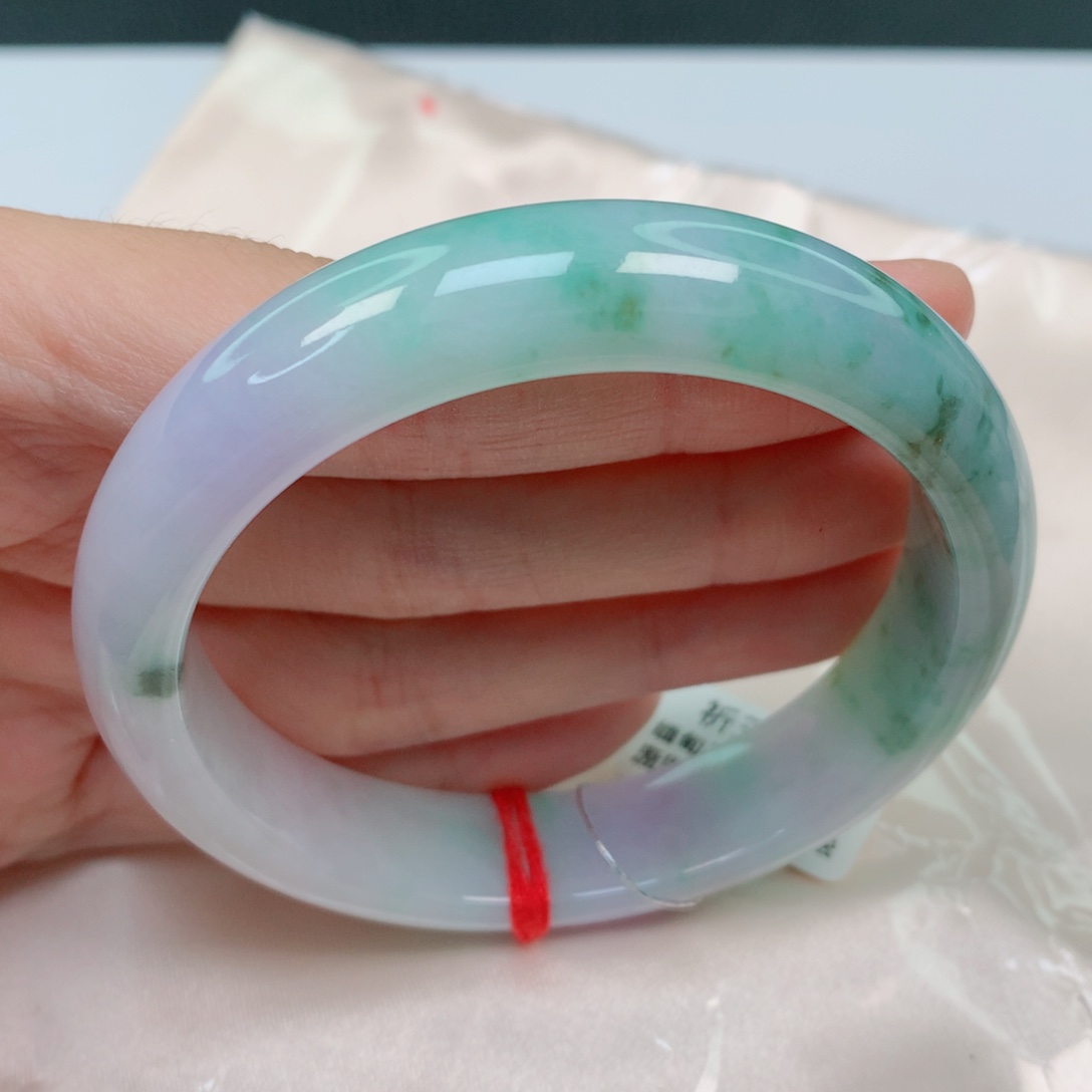 翡翠手镯未镶嵌58正圈，莫奈，完整