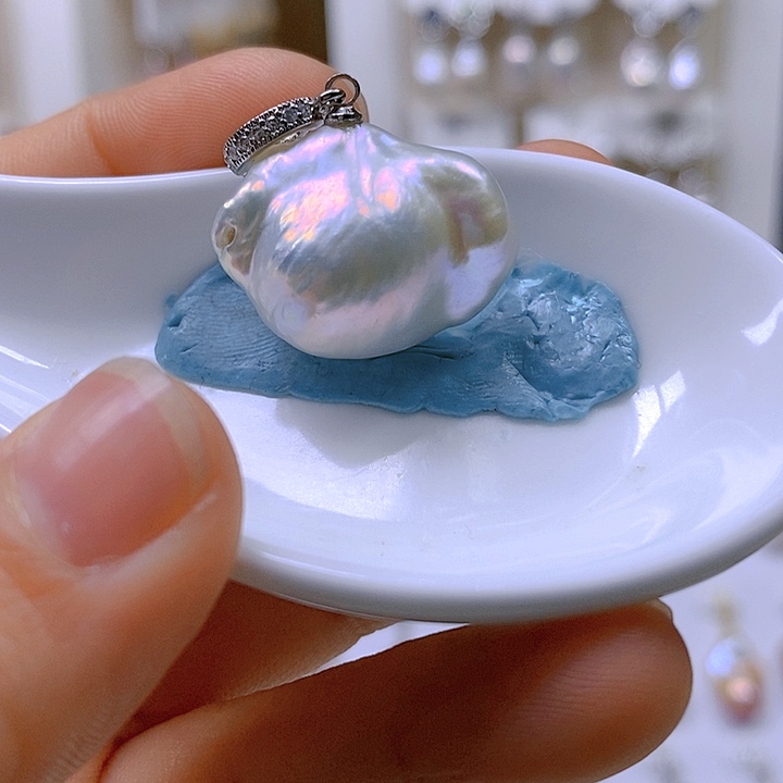 淡水珍珠颈饰合金