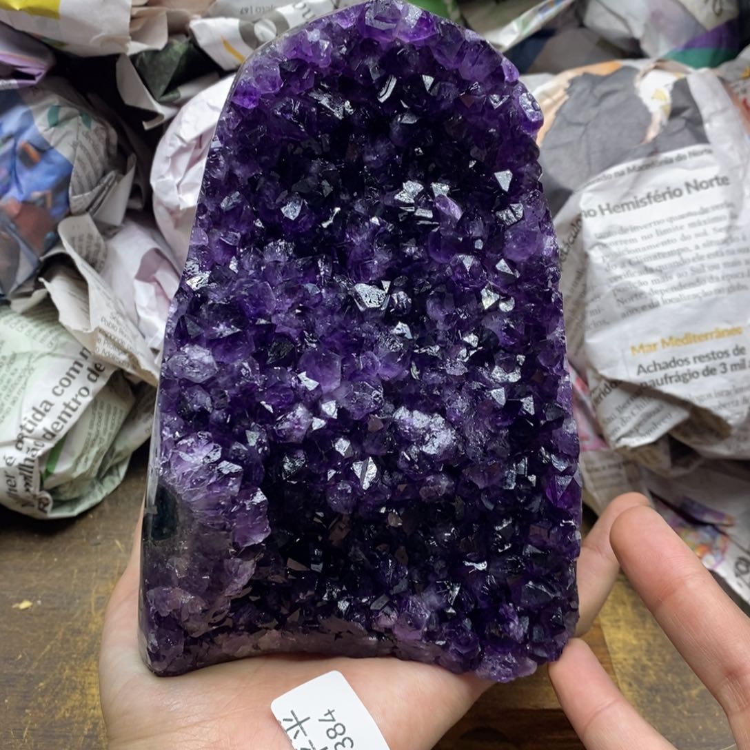 紫晶乌拉圭未镶嵌