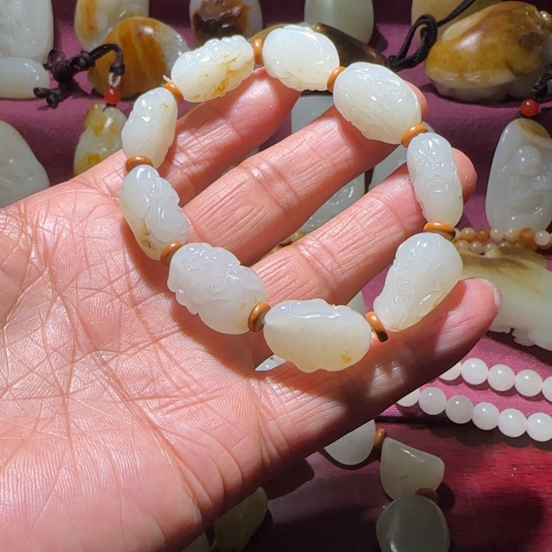 和田玉颈饰未镶嵌恒**胜