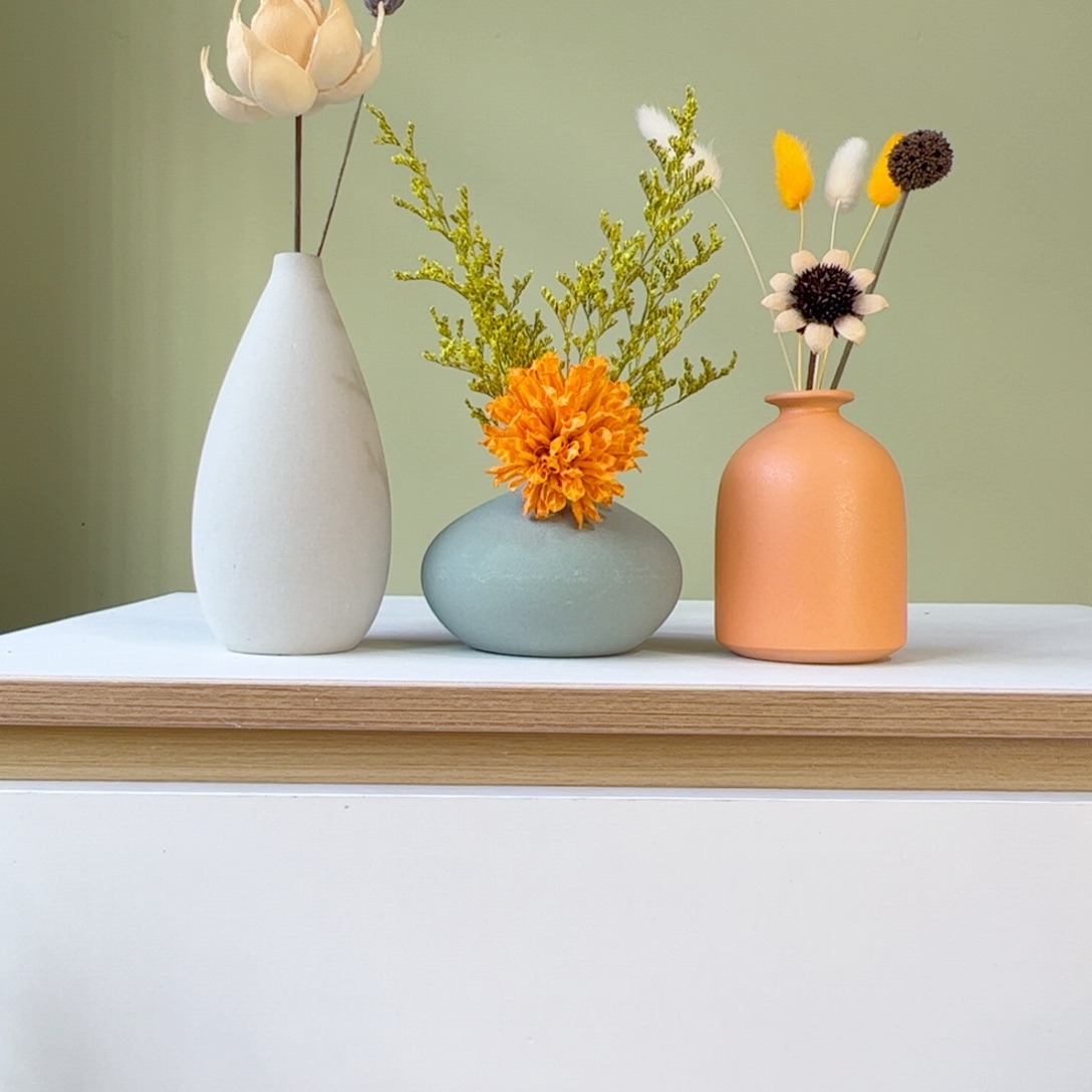 瓷片陶瓷花瓶带花高度20-30厘米左右