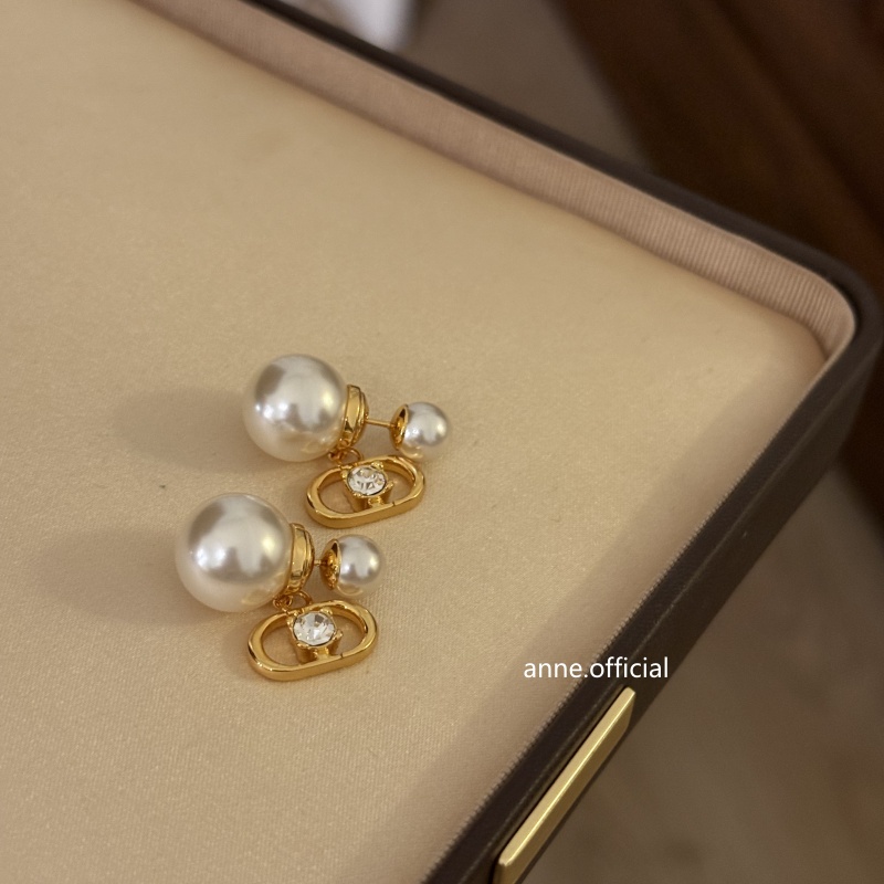 铜合金耳饰 气质轻奢猪鼻子字母镶锆双珠耳钉【R634】