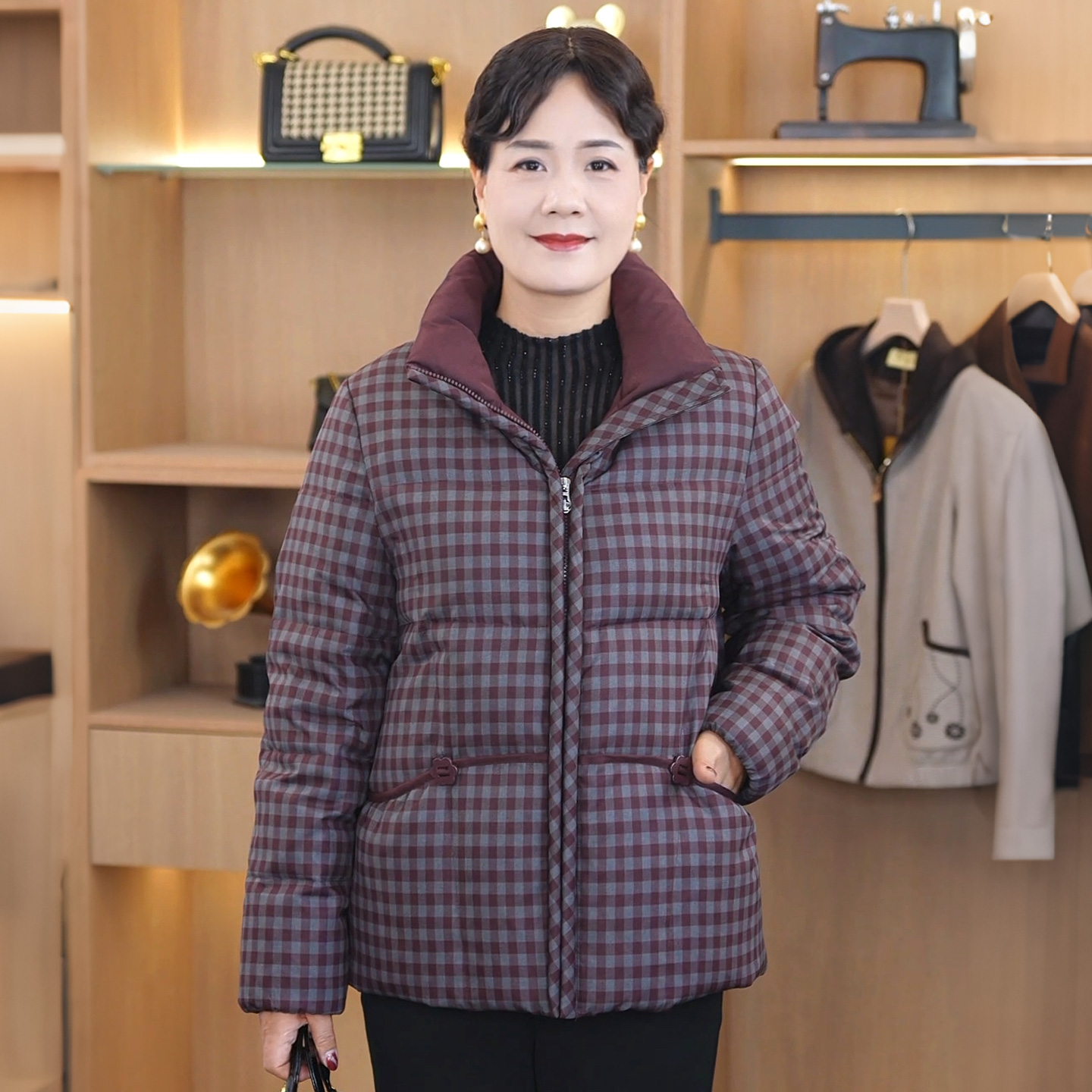 美学家90白鸭绒洋气格子加厚保暖妈妈装中老年女装外套D26875B-3