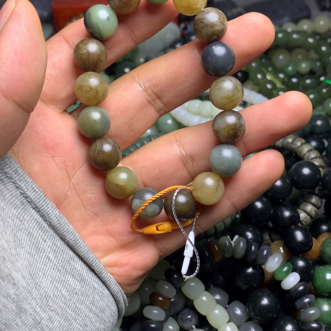 和田玉手链未镶嵌