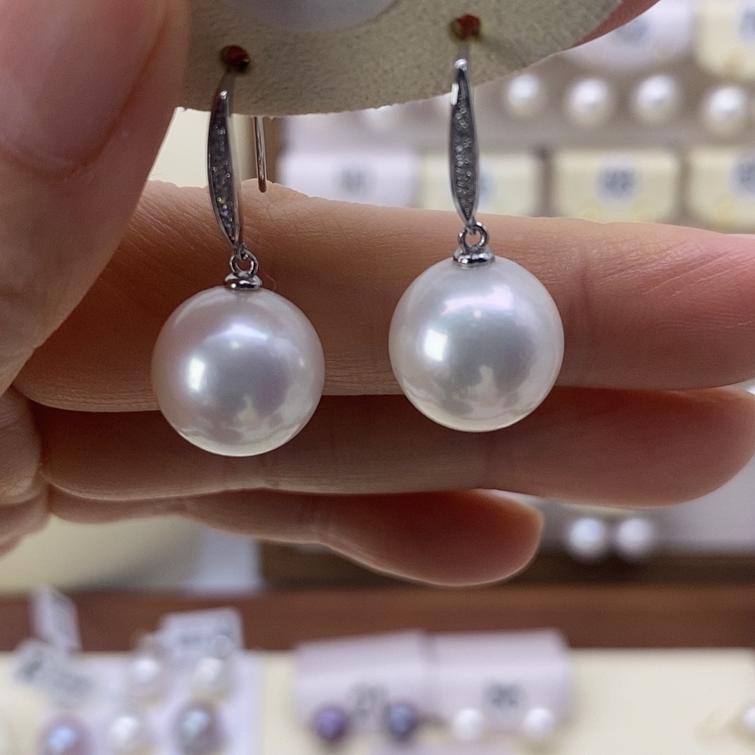 银S925镶嵌淡水珍珠耳饰