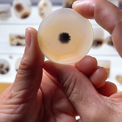 【闪购商品】玛瑙/玉髓珠宝半成品未镶嵌