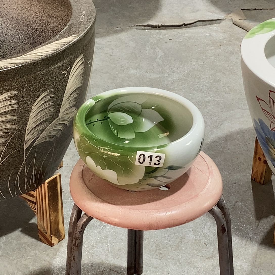 摆件景德镇陶瓷鱼缸艺术